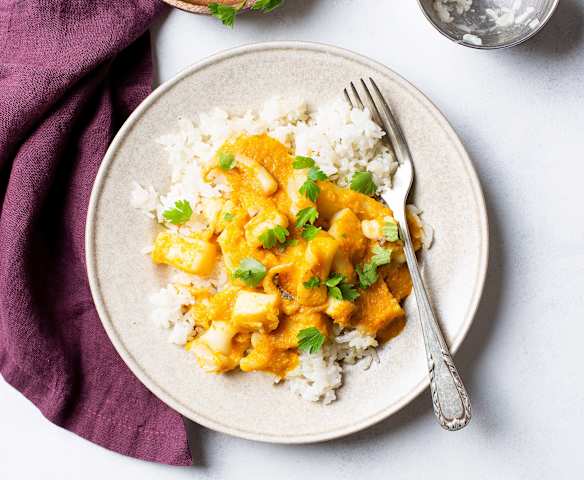Sepia en salsa de verduras con guarnición de arroz