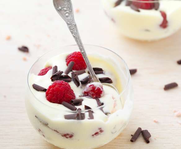 Tiramisu aux deux chocolats et framboises