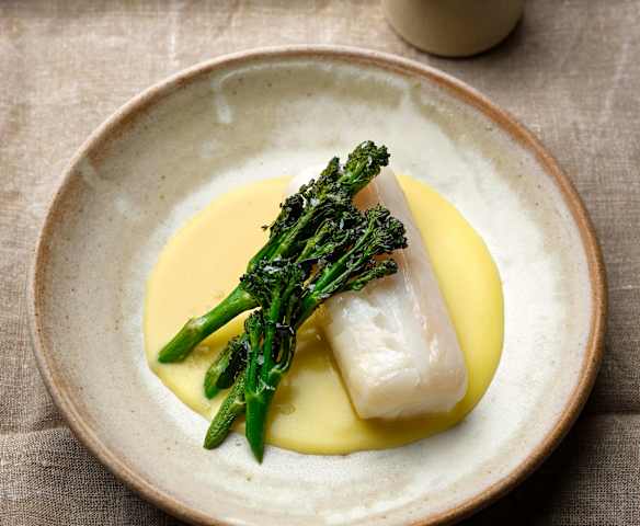Poached Cod with Beurre Blanc and Tenderstem Broccoli Poached Cod with Beurre Blanc and Tenderstem Broccoli
