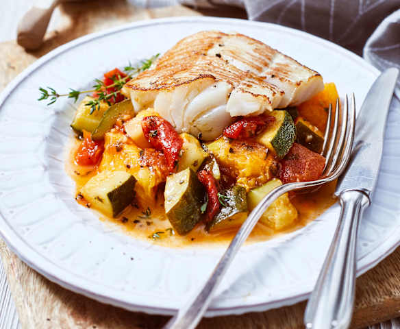 Kabeljaufilet mit Nektarinen-Tomaten-Ragout