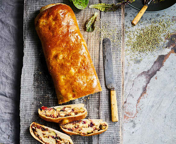 Enrolado de legumes e frango Enrolado de legumes e frango