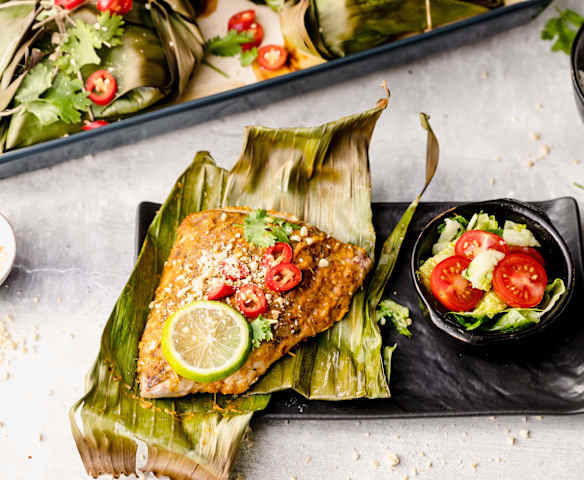 Thai-style Fish Baked in Banana Leaves with Mixed Salad