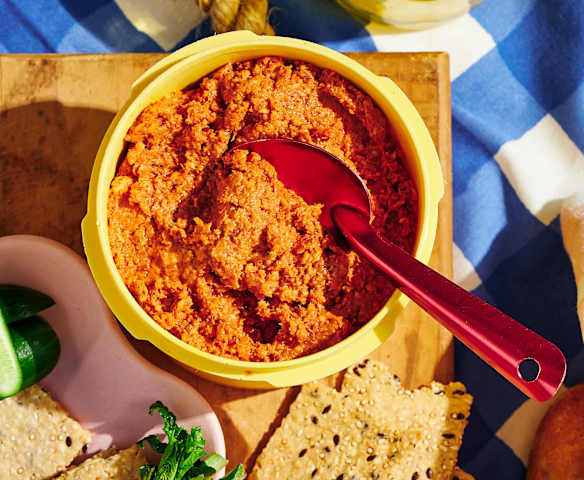 Spicy tuna dip