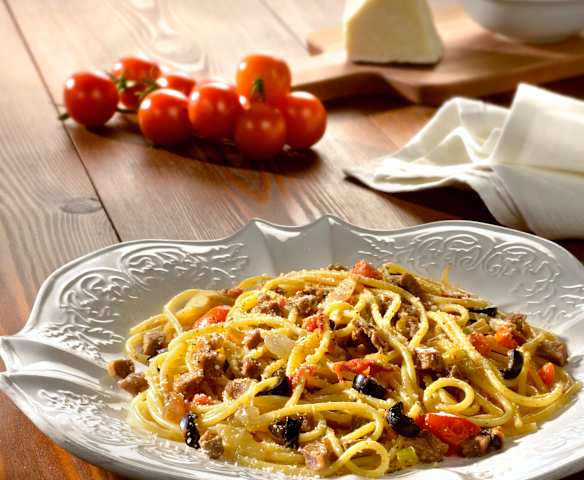 Spaghetti al ragù bianco di agnello