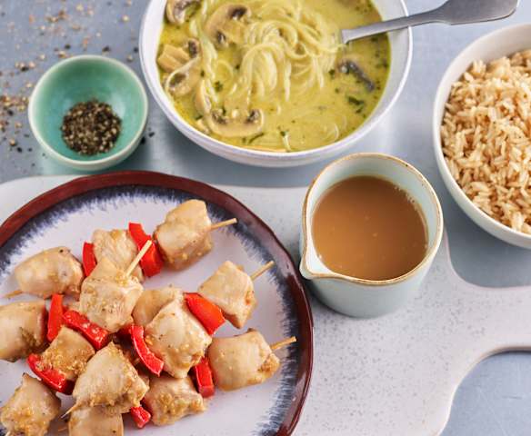 Menù: Zuppetta asiatica funghi e curry; souvlaki di pollo e peperoni con riso (Bimby Friend) Menù: Zuppetta asiatica funghi e curry; souvlaki di pollo e peperoni con riso (Bimby Friend)