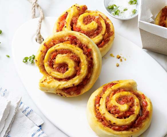 Roulés de pizza à la saucisse