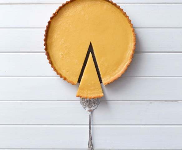 Classic lemon tart