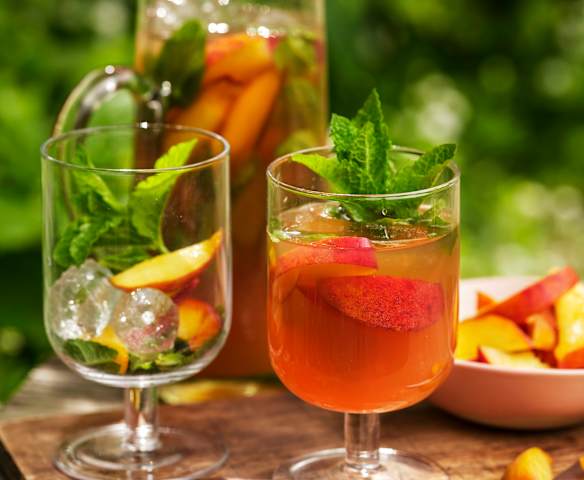 Peach Iced Tea Peach Iced Tea