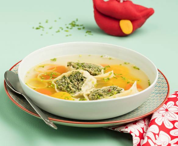 Gemüsebrühe mit Maultaschen