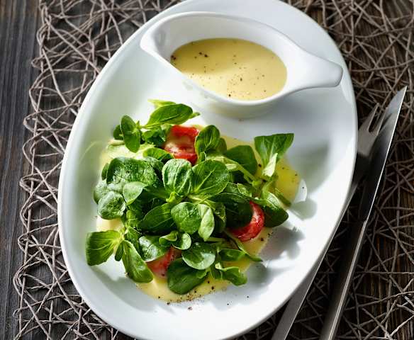 Feldsalat mit Kartoffeldressing