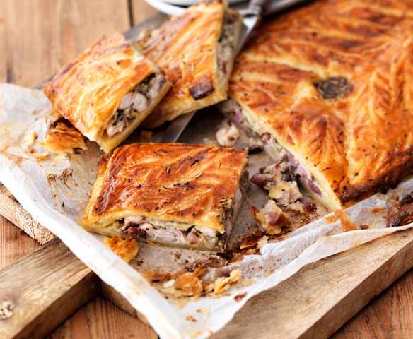 Feuilleté de volaille aux pommes et champignons