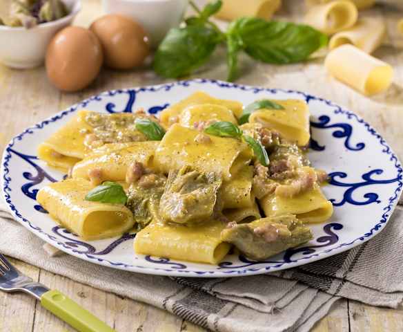 Paccheri risottati con carciofi alla carbonara