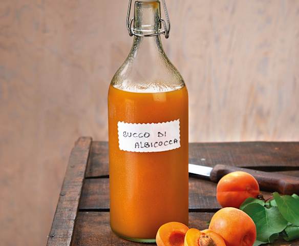 Succo di albicocca