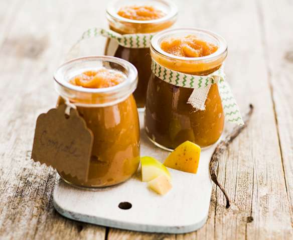 Compote de pommes à la vanille
