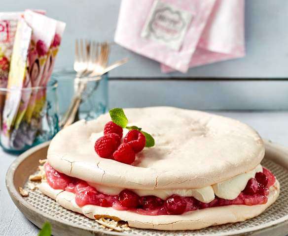 Rhabarber-Himbeer-Pavlova