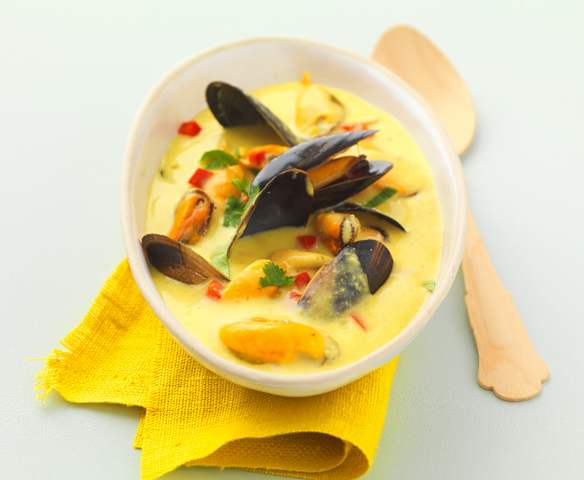 Soupe de moules à la citronnelle