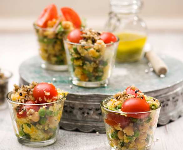 Sałatka śródziemnomorska z kuskusem