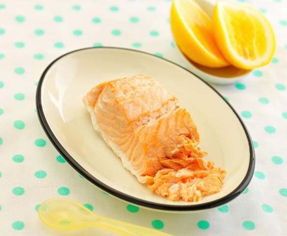 柠香三文鱼(10~12个月辅食)