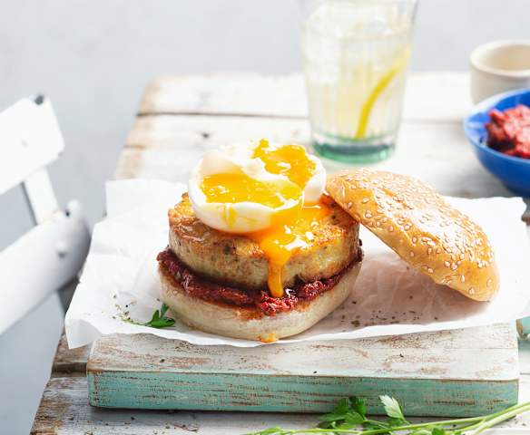 Burger de pollo con tomates secos Burger de pollo con tomates secos
