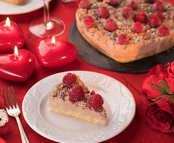 Cuore di cheesecake ai lamponi