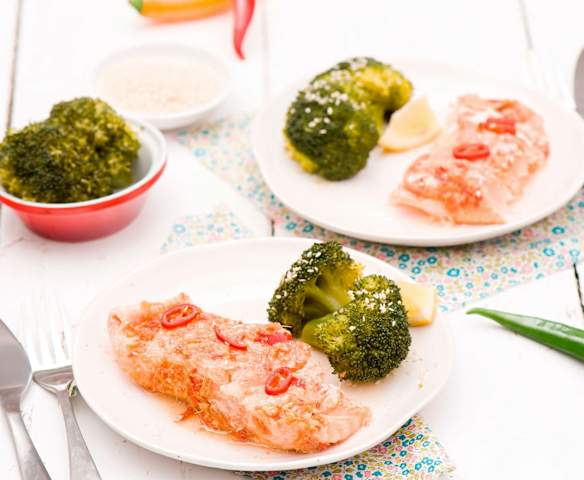 Łosoś na parze po azjatycku