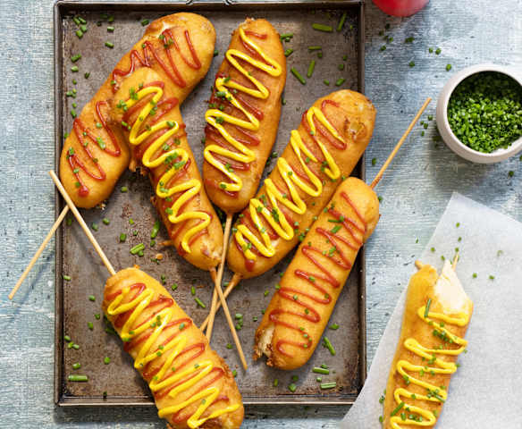 Corn dogs au fromage fondant Corn dogs au fromage fondant