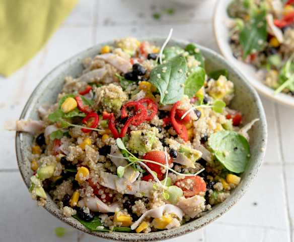 Ensalada tex-mex de quinoa y pollo