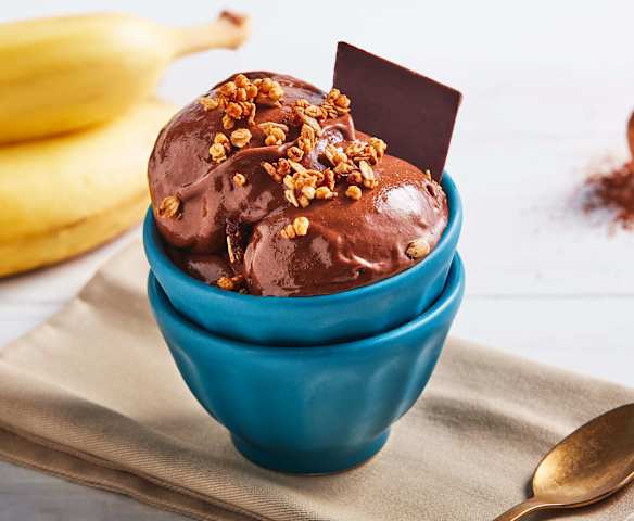 Crème glacée au chocolat saine Crème glacée au chocolat saine