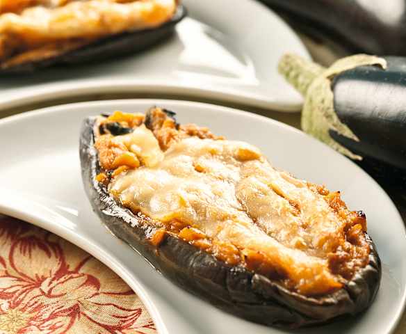 Berenjenas rellenas de atún