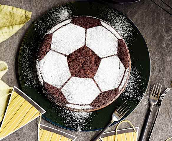 Fußball-Schokokuchen