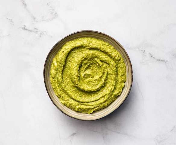 Houmous au pesto