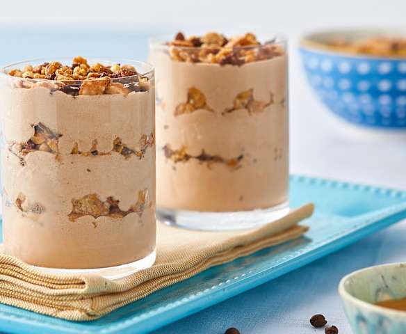 Bicchieri di semifreddo al caffè (senza lattosio) Bicchieri di semifreddo al caffè (senza lattosio)