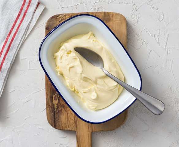 Cheat's mascarpone