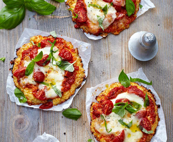 Blumenkohl-Käse-Pizzen