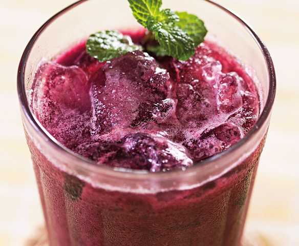 Suco de açaí detox Suco de açaí detox