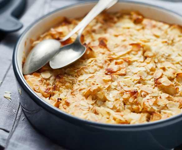 Clafoutis aux pommes et amandes