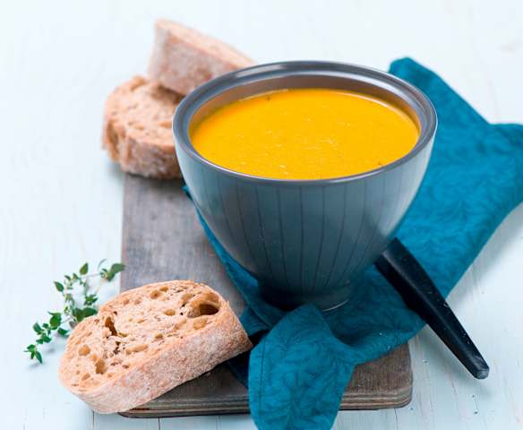 Zupa krem z marchewki z tymiankiem