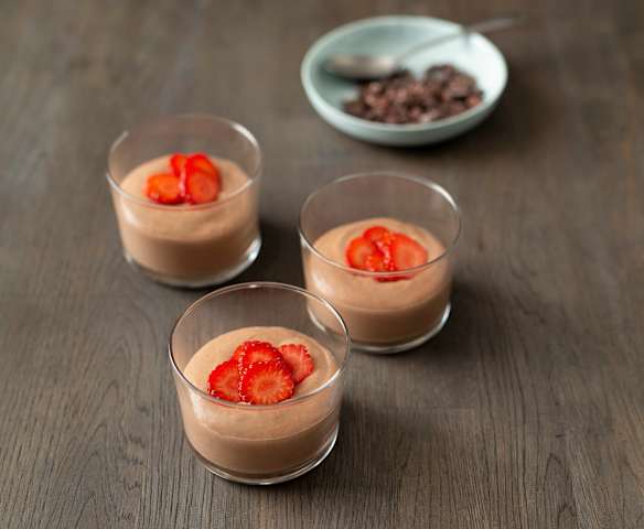 Almond chocolate mousse
