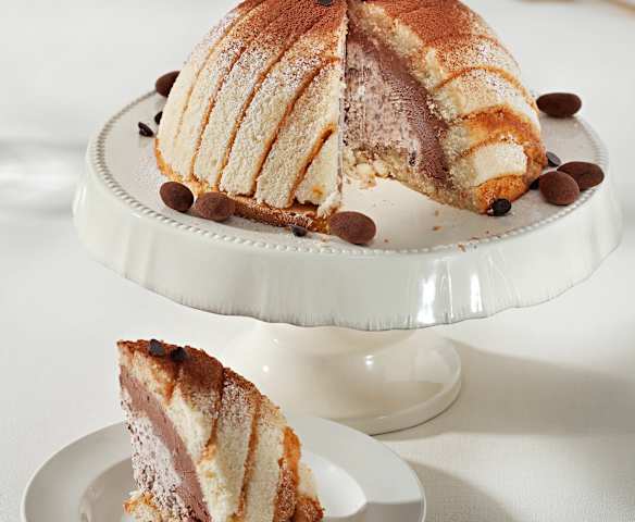 Tarta helada de trufa y avellanas Tarta helada de trufa y avellanas