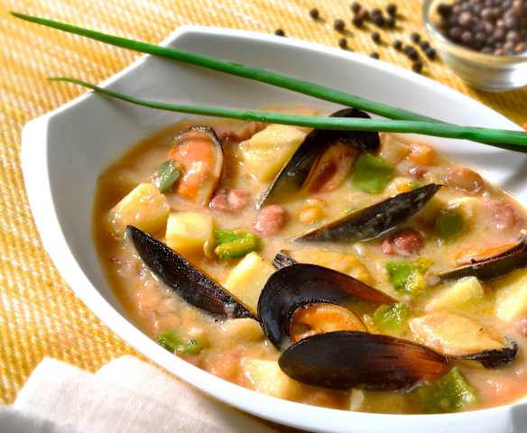 Zuppa di fagioli e cozze