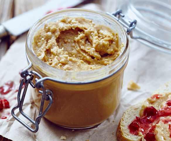 Erdnuss-Crunch-Creme