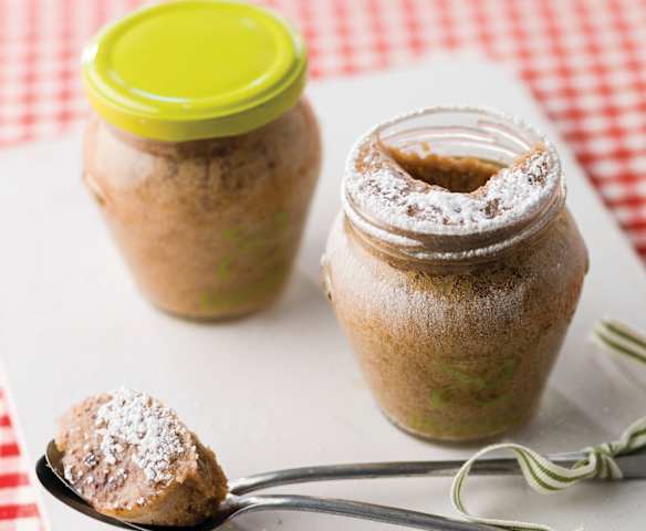 Bolo de banana em frasco