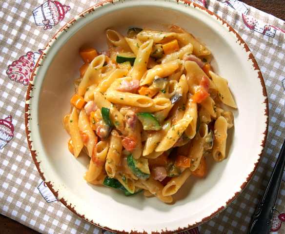 Penne and vegetables