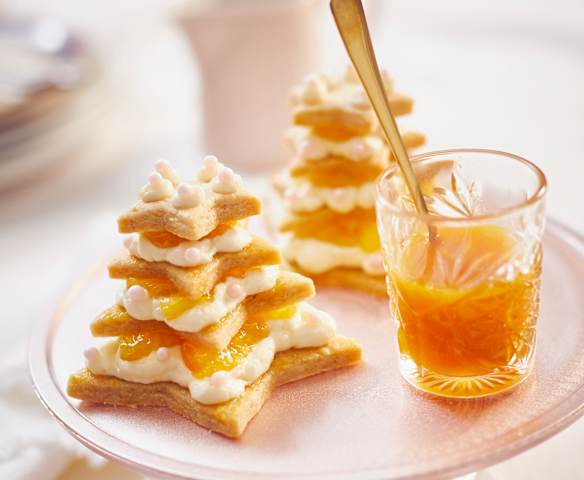 Spekulatiusbaum mit Orangen-Frischkäse-Creme