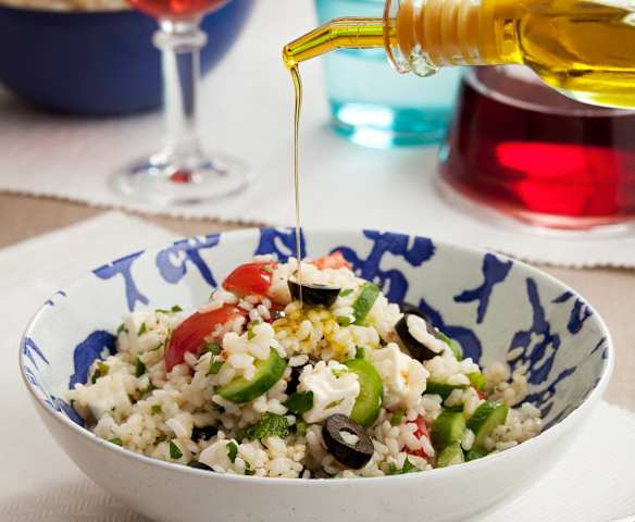 Ensalada griega de arroz
