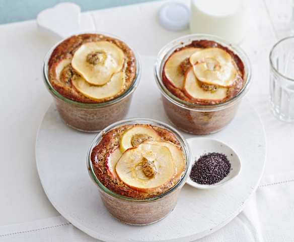 Apfel-Mohn-Schichtkuchen