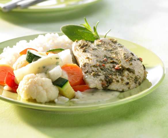 Putenschnitzel "Chili-Kräuter" mit Gemüse und Reis