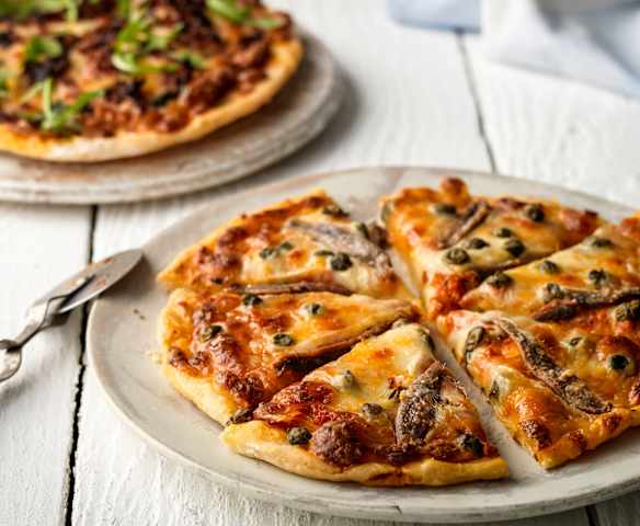 Gluten-free Pizza Two Ways