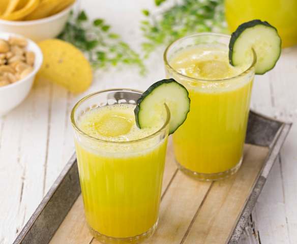 Aperitivo analcolico al cetriolo e zenzero