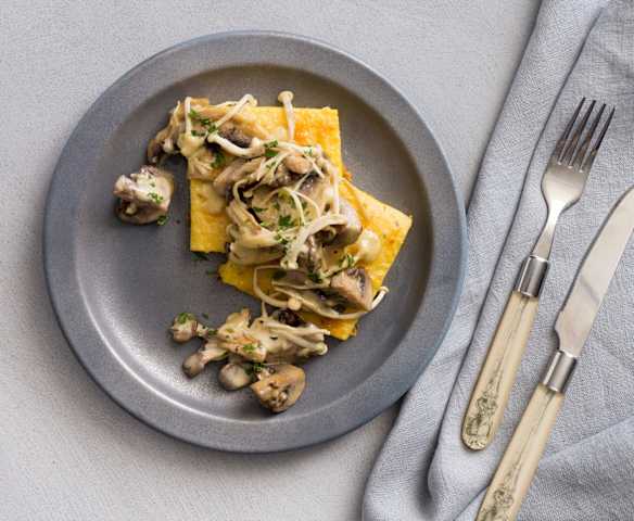 Mushroom ragu with polenta toast Mushroom ragu with polenta toast